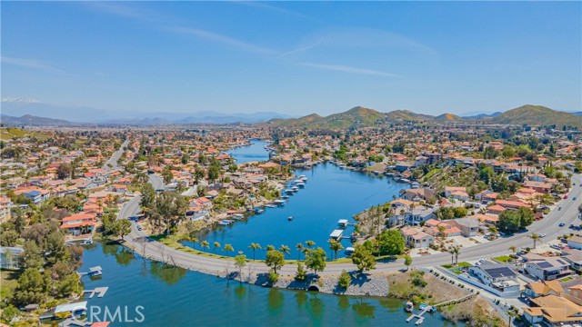 Detail Gallery Image 51 of 73 For 23001 Blue Bird Dr, Canyon Lake,  CA 92587 - 4 Beds | 4 Baths