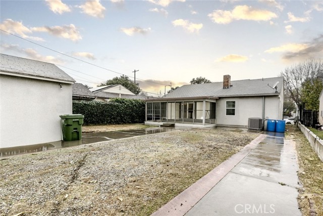 Detail Gallery Image 19 of 19 For 8006 Louise Ave, Northridge,  CA 91325 - 3 Beds | 2 Baths