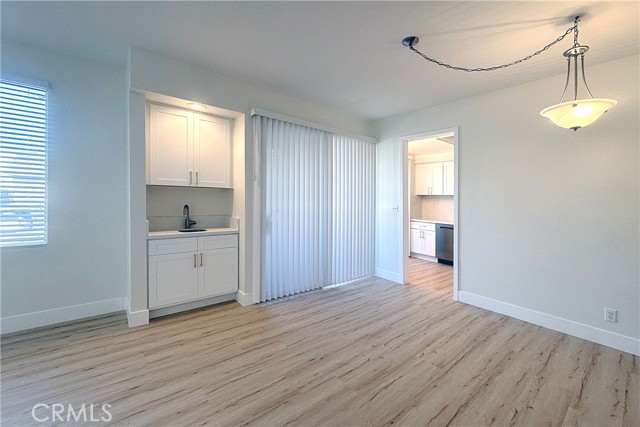 Detail Gallery Image 16 of 35 For 14530 Benefit #102,  Sherman Oaks,  CA 91403 - 2 Beds | 2 Baths