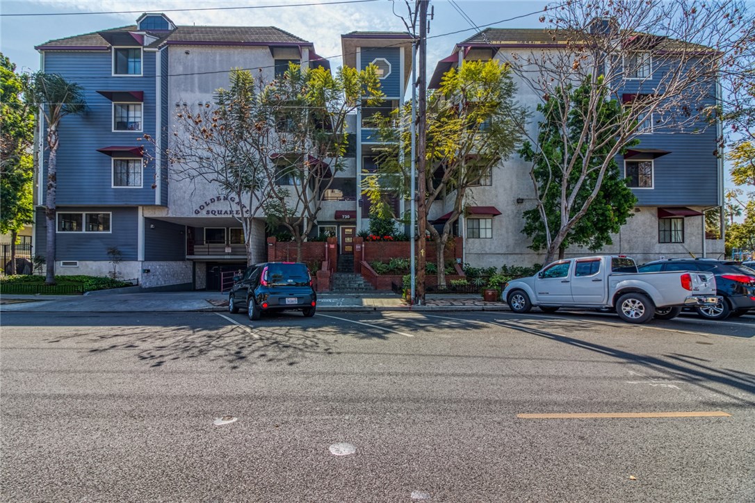 Detail Gallery Image 1 of 30 For 730 W 4th St #306,  Long Beach,  CA 90802 - 2 Beds | 2 Baths