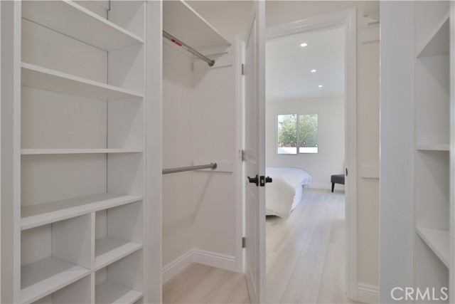 22131 1/2 Victory, Canoga Park CA: https://media.crmls.org/medias/2e032c75-50d3-4d8d-8d57-d89ce5ba2ca8.jpg