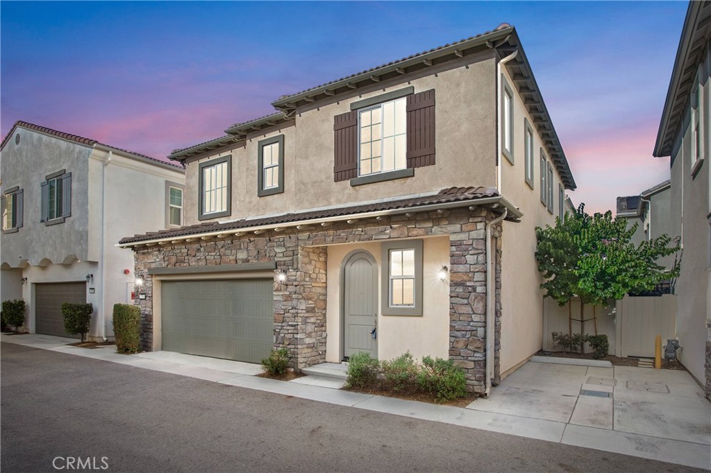 5360 Malibu Way
