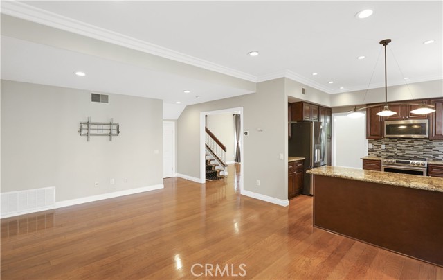 Detail Gallery Image 30 of 45 For 17 Cool Brook, Irvine,  CA 92603 - 4 Beds | 3 Baths