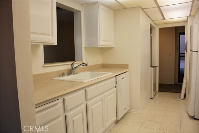 Detail Gallery Image 5 of 23 For 12400 Montecito Rd #220,  Seal Beach,  CA 90740 - 2 Beds | 2 Baths