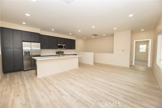 Detail Gallery Image 29 of 63 For 14410 Bing Ave, Fontana,  CA 92335 - 2 Beds | 2 Baths