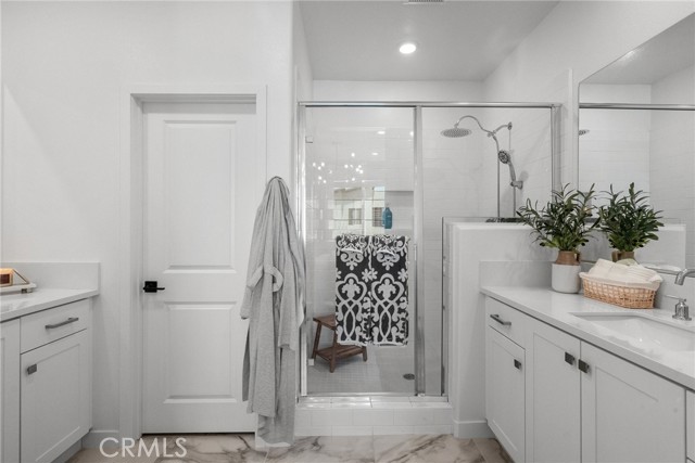 Image 27 of 43 For 27411 Arborview Lane