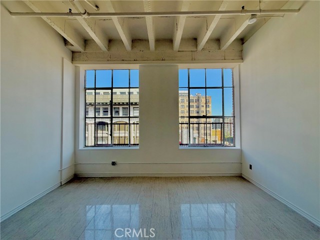 Detail Gallery Image 5 of 11 For 312 W 5th St #714,  Los Angeles,  CA 90013 - 1 Beds | 1 Baths