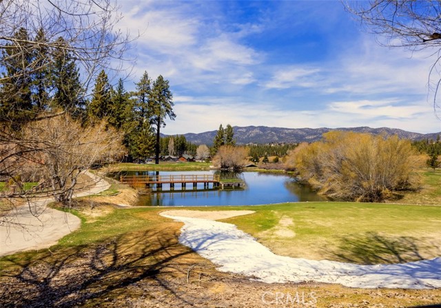 Detail Gallery Image 17 of 45 For 43065 Goldmine Woods Ln, Big Bear Lake,  CA 92315 - 2 Beds | 2/1 Baths