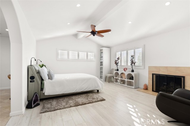 Detail Gallery Image 33 of 55 For 2761 Bunting, Costa Mesa,  CA 92626 - 5 Beds | 3 Baths