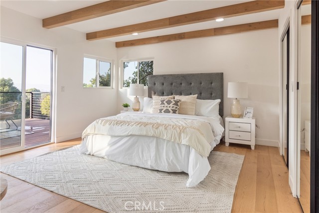 Detail Gallery Image 16 of 64 For 5166 Marmol Dr, Woodland Hills,  CA 91364 - 3 Beds | 3 Baths