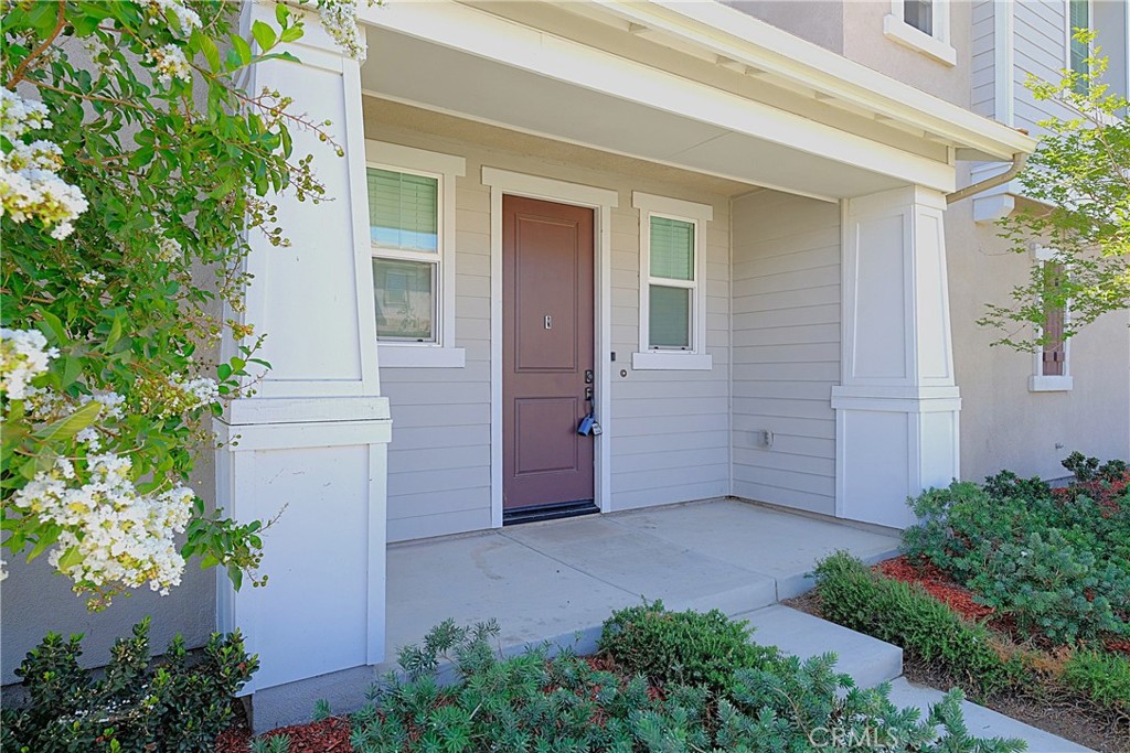 MLS #WS25176152 img 1