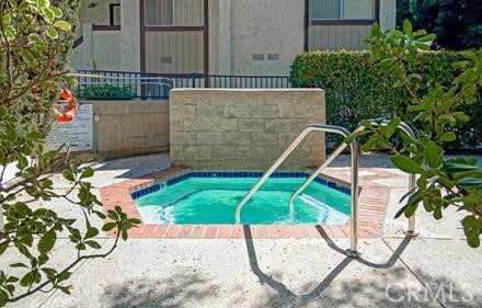 Detail Gallery Image 13 of 15 For 1344 E Hillcrest Dr #34,  Thousand Oaks,  CA 91362 - 1 Beds | 1 Baths