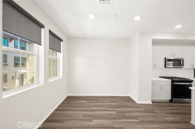 Detail Gallery Image 16 of 44 For 40497 Melrose Dr, Temecula,  CA 92591 - 2 Beds | 2/1 Baths