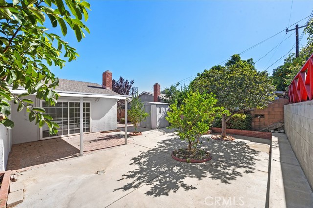12031 Pierce Street, Sylmar CA: https://media.crmls.org/medias/2e06bfd9-0c32-421e-91bc-8842f71fa66d.jpg