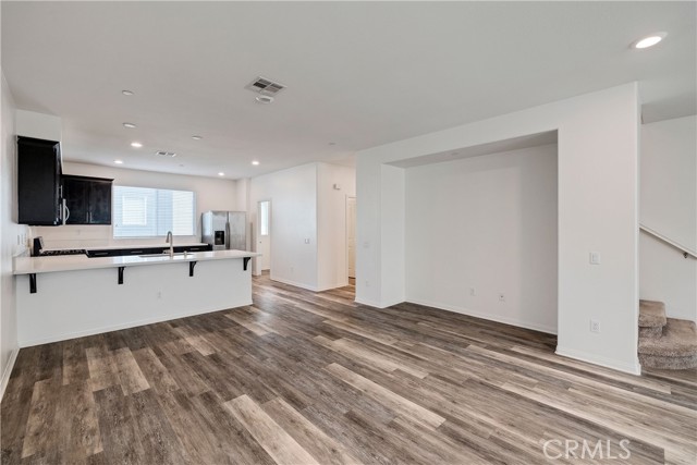 Detail Gallery Image 16 of 54 For 14424 Lily Ln #5,  Gardena,  CA 90247 - 3 Beds | 3/1 Baths