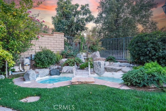 Detail Gallery Image 33 of 69 For 26815 Pine Cliff Pl, Valencia,  CA 91381 - 5 Beds | 4/1 Baths