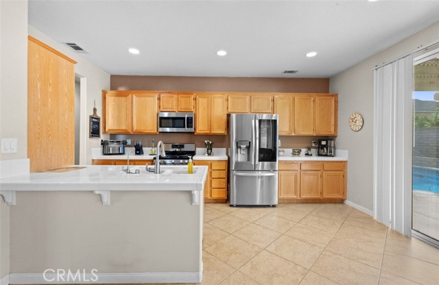 Detail Gallery Image 16 of 23 For 397 Pamela Ct, Hemet,  CA 92544 - 4 Beds | 2 Baths