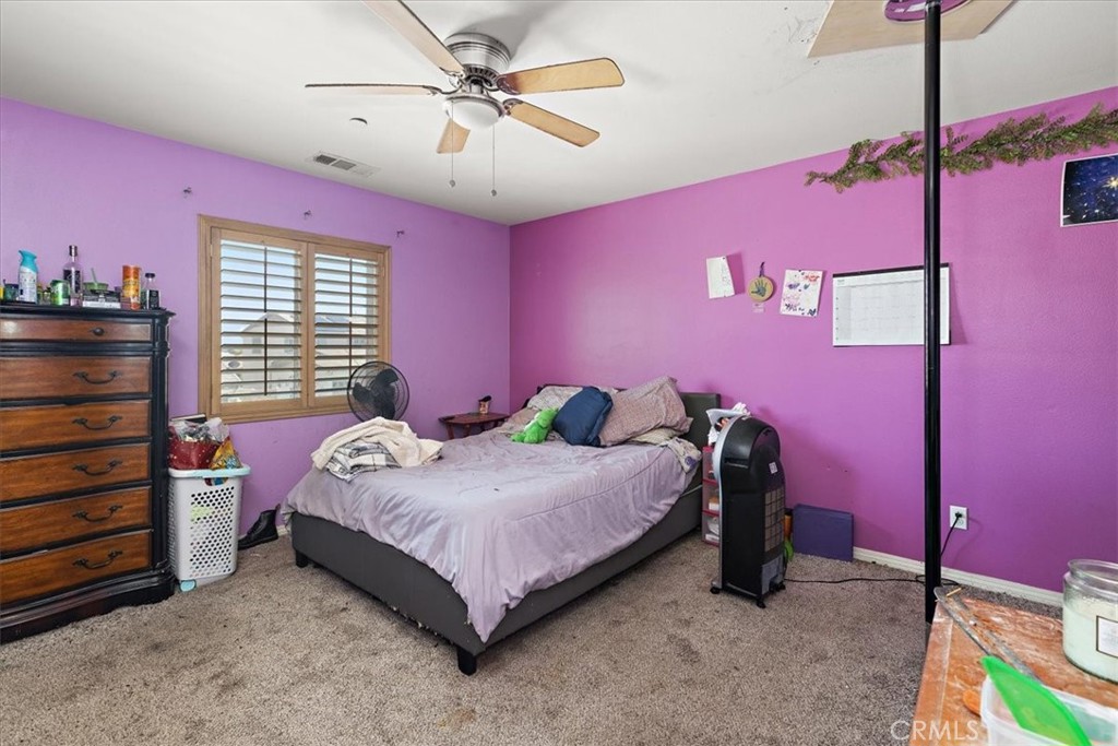 https://media.crmls.org/medias/2e093d05-d567-4d3f-91e2-8de30ae96594.jpg?preset=X-Large