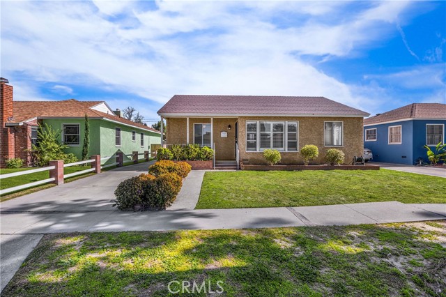 MLS# OC23028838