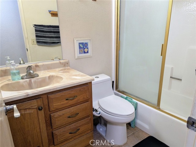 Detail Gallery Image 11 of 20 For 22196 Emerald St, Grand Terrace,  CA 92313 - 3 Beds | 2 Baths