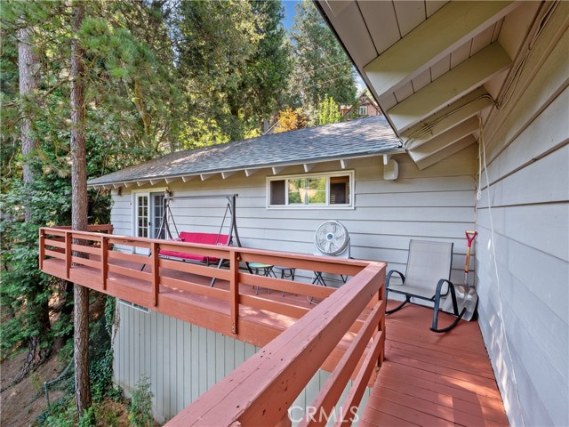 Detail Gallery Image 6 of 41 For 438 Valley Rd, Crestline,  CA 92325 - 3 Beds | 2/1 Baths