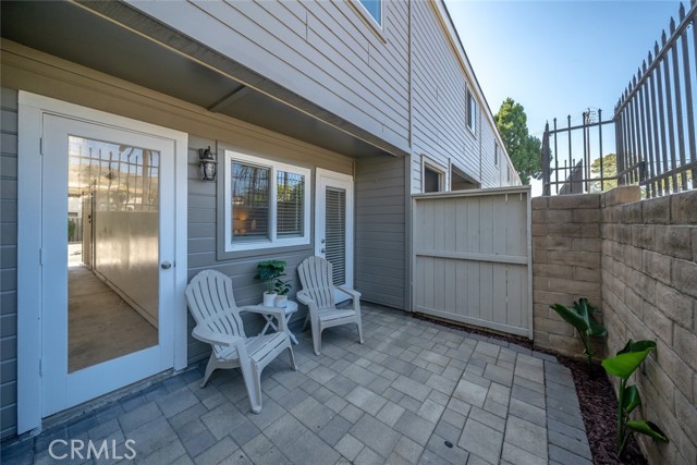 1185 E Foothill Boulevard, San Luis Obispo CA: https://media.crmls.org/medias/2e0a9570-5704-4464-83ee-eb7eac1ddfc2.jpg