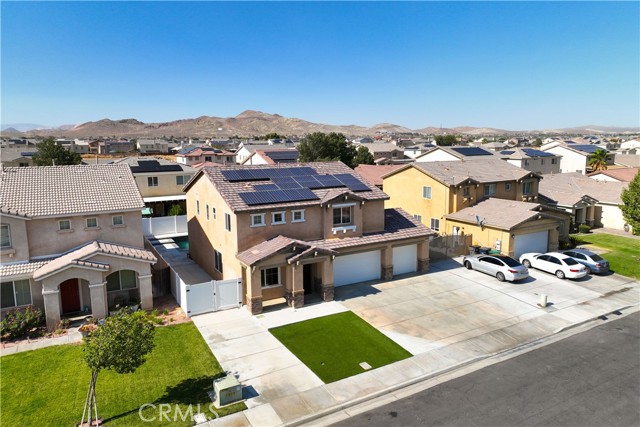 3429 Gemstone Avenue, Rosamond CA: https://media.crmls.org/medias/2e0b3bd8-f536-40ce-8262-52166549c621.jpg