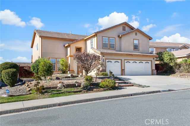 Detail Gallery Image 4 of 67 For 28536 Mission Dr, Menifee,  CA 92584 - 6 Beds | 4 Baths