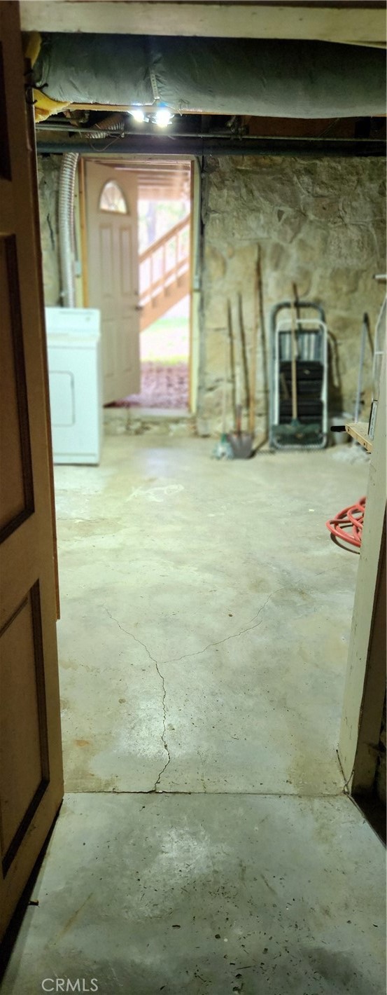 29164 South Lane, Cedar Glen CA: https://media.crmls.org/medias/2e0c7130-2ee7-4912-a21b-97f5f1fdf3fd.jpg
