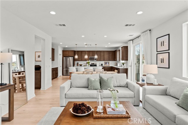 Detail Gallery Image 11 of 54 For 35320 Aubrey, Beaumont,  CA 92223 - 4 Beds | 3 Baths