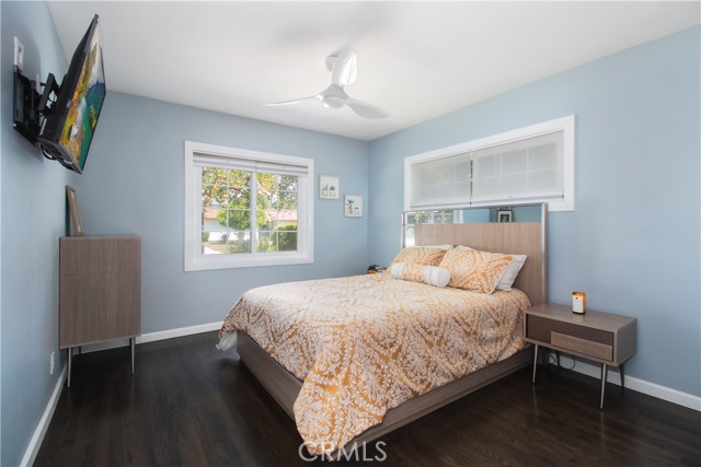 8527 Casaba Avenue, Winnetka CA: https://media.crmls.org/medias/2e0eb12d-14eb-4198-8c5b-128e0775ac89.jpg