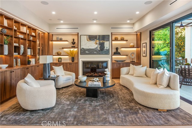 4140 Sunnyslope Avenue, Sherman Oaks CA: https://media.crmls.org/medias/2e0f146b-e366-452f-b1c6-63a2a9cd3fd7.jpg