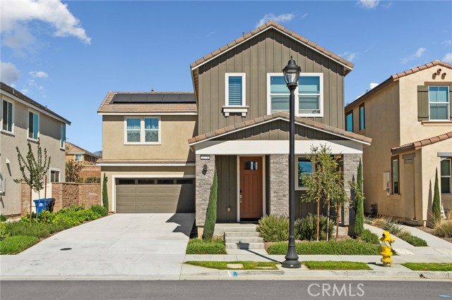 Detail Gallery Image 2 of 33 For 2571 E Pheasant Way, Ontario,  CA 91761 - 4 Beds | 2/1 Baths