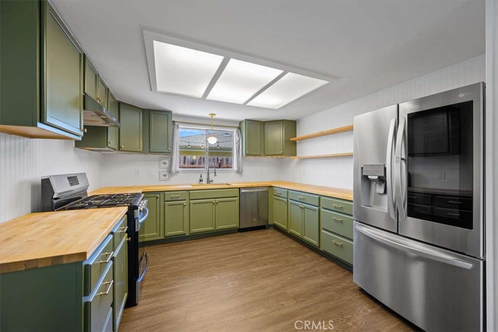 2e11645f Cecb 489f B171 7ab02984b5d1