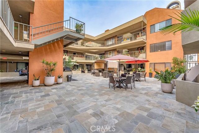 Detail Gallery Image 20 of 24 For 403 W 7th St #112,  Long Beach,  CA 90813 - 2 Beds | 2 Baths