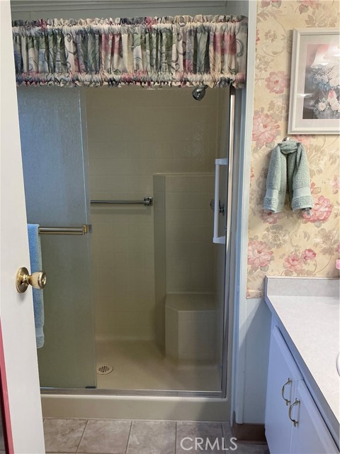 5830 Robin Hill Dr, Lakeport CA: https://media.crmls.org/medias/2e124dc5-0e99-470b-bc5d-417148726020.jpg