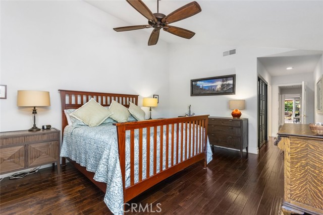 Detail Gallery Image 25 of 57 For 30 Jetty Dr, Corona Del Mar,  CA 92625 - 2 Beds | 2 Baths