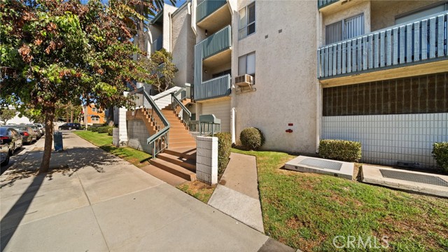 Detail Gallery Image 9 of 44 For 550 W Regent St #302,  Inglewood,  CA 90301 - 2 Beds | 2 Baths