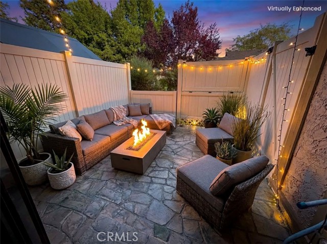 Detail Gallery Image 9 of 15 For 28615 Conejo View Dr, Agoura Hills,  CA 91301 - 2 Beds | 2 Baths