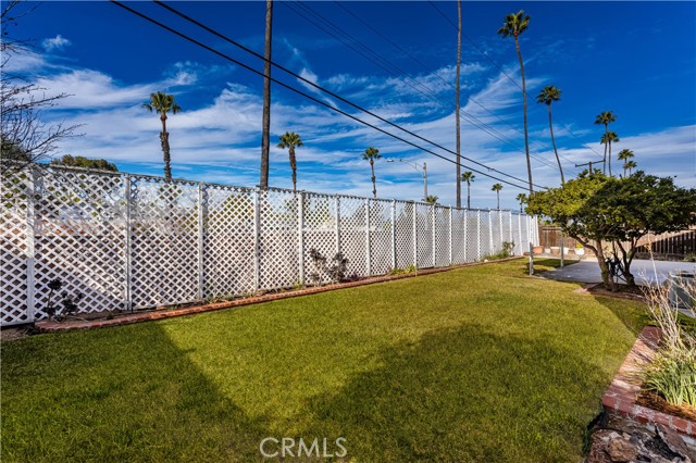 Detail Gallery Image 18 of 21 For 6193 Academy Ave, Riverside,  CA 92506 - 5 Beds | 3 Baths