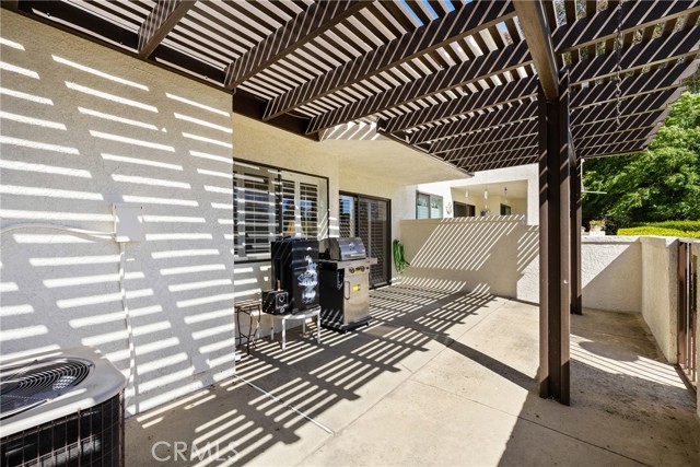 Detail Gallery Image 38 of 51 For 832 Trinity, Claremont,  CA 91711 - 3 Beds | 3 Baths