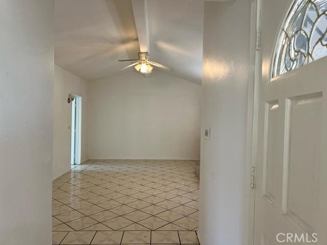 12760 Judd Street, Pacoima CA: https://media.crmls.org/medias/2e149873-e483-46bf-87f3-e9fc9486ca34.jpg