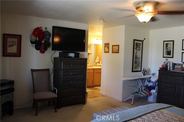 Image 11 of 52 For 5150 Carlsbad