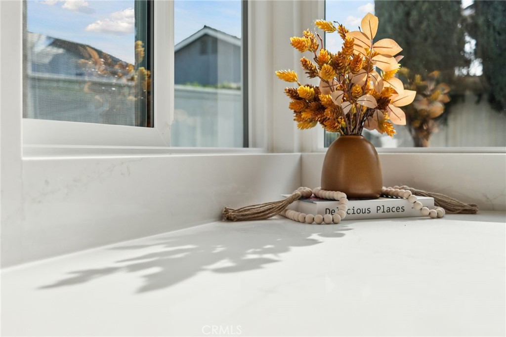MLS #OC25272955 image #24
