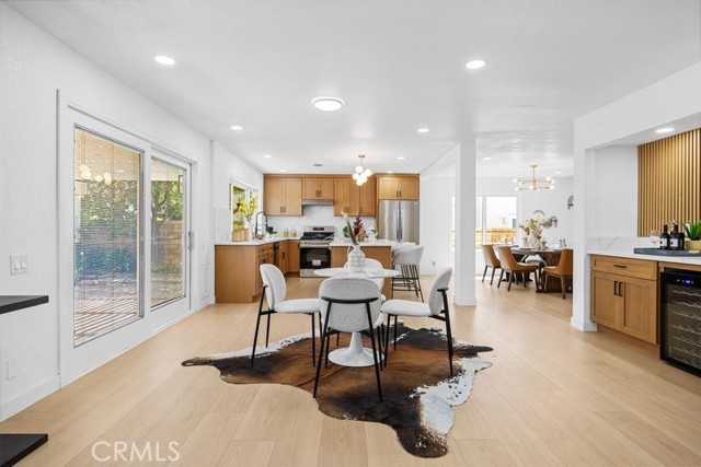 22982 Cecelia, Mission Viejo CA: https://media.crmls.org/medias/2e1587d9-604f-47a5-95b2-ce803845e7a2.jpg