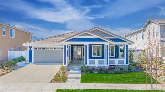 Detail Gallery Image 1 of 30 For 460 Azalea Street, Fillmore,  CA 93015 - 3 Beds | 2/1 Baths