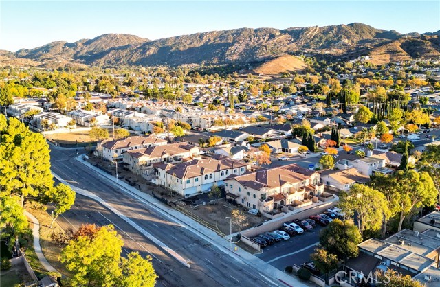 Detail Gallery Image 10 of 43 For 5518 E Los Angeles Ave #1,  Simi Valley,  CA 93063 - 3 Beds | 2/2 Baths