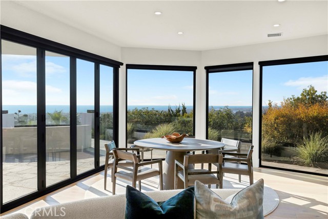 Detail Gallery Image 17 of 75 For 2720 Pebble, Corona Del Mar,  CA 92625 - 5 Beds | 4/1 Baths