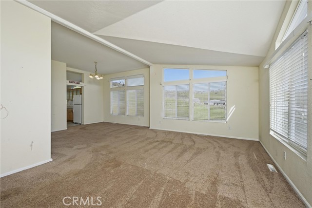 Detail Gallery Image 6 of 44 For 2805 Smith Ln, Clearlake,  CA 95422 - 3 Beds | 2 Baths