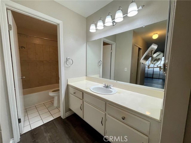 Detail Gallery Image 12 of 20 For 225 Star Pine Ct, Azusa,  CA 91702 - 2 Beds | 2 Baths